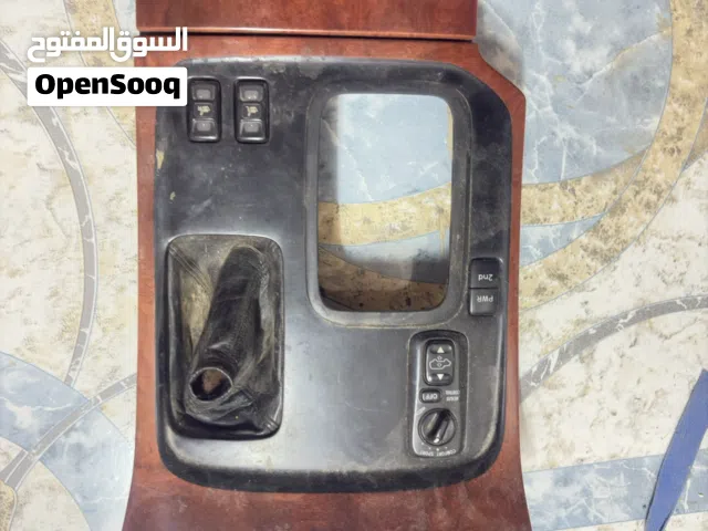 قطع غيار ستيشن لكزس lx470 وارد 2001