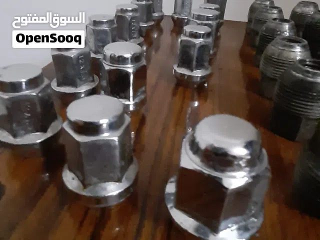 صواميل عجل للبيع فيرنا وافيوا