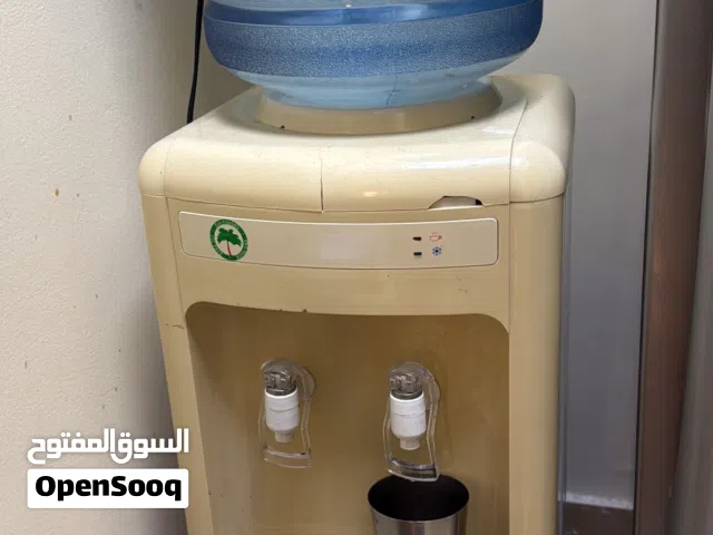 للبيع ثلاجة مياة