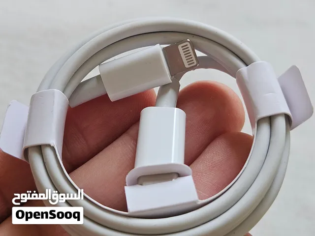 Cable IPhone 14 Pro Max Original  خارج من علبة الموبايل