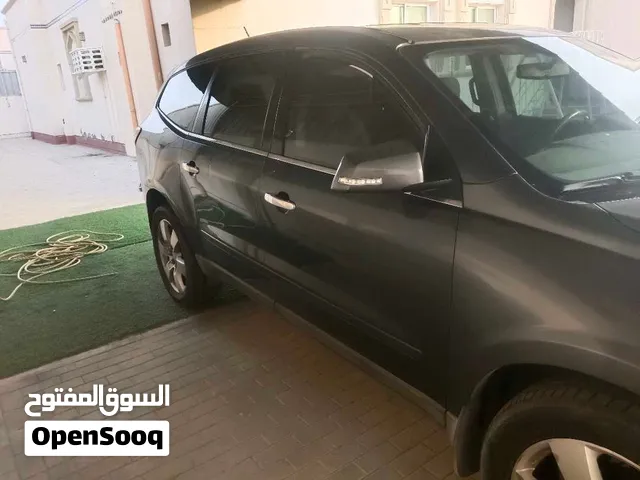 شيفروليه ترافيرس نظيف وتامين سنه موديل 2012 أخضر خارج داخل رمادية