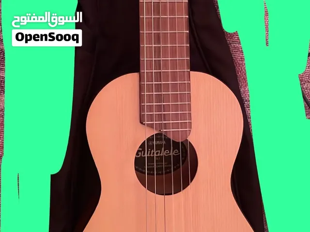 گیتاری یاماها Yamaha guitar