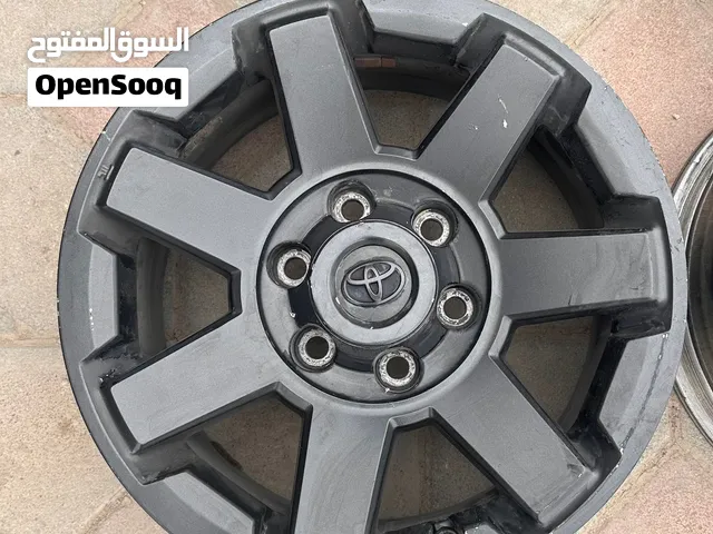 للبيع جنوط تويوتا أصلية 2022