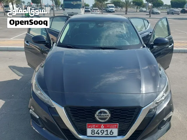 نيسان ألتيما SV-2.5 لتر - موديل 2022 قطعت السيارة مسافة 151,839 كم فقط. منشأها أمريكا. رقم تعري