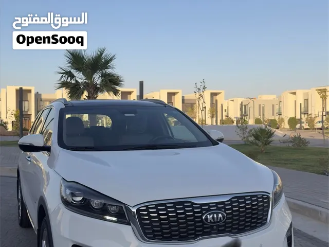 كيا سورنتو 2020 فول خليجي 7 مقاعد فورويل