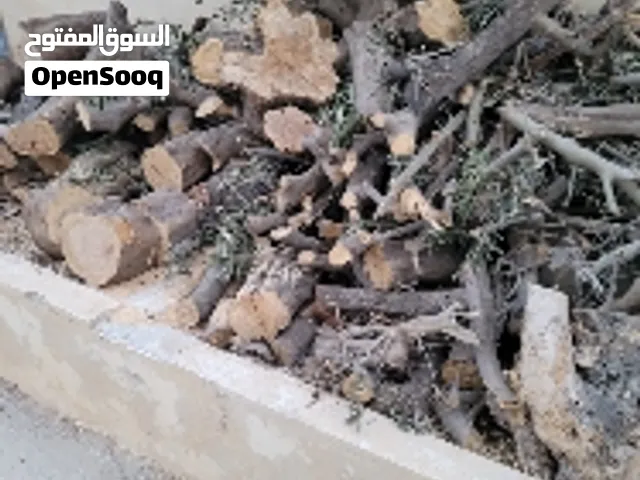 حطب كرامي طن وربع زيتون بلوط قص شجر