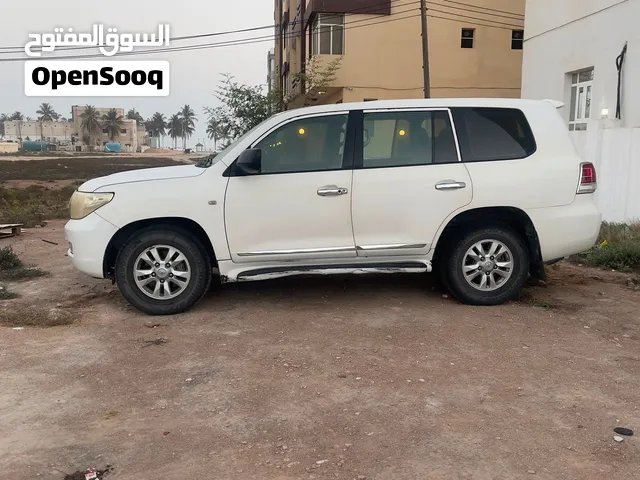 Used Toyota Land Cruiser in Dhofar