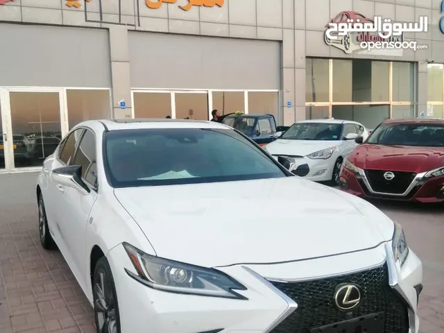 Used Lexus ES in Muscat