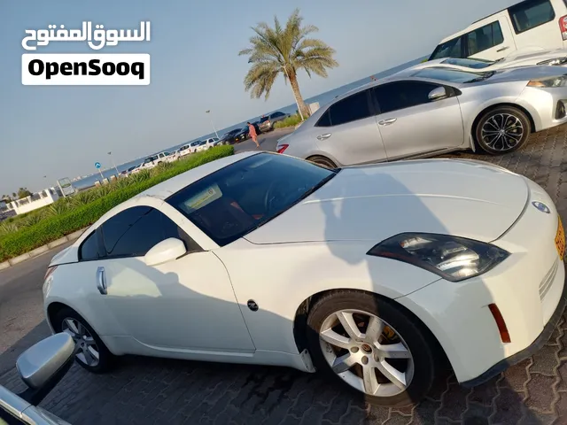 نيسان z 2010
