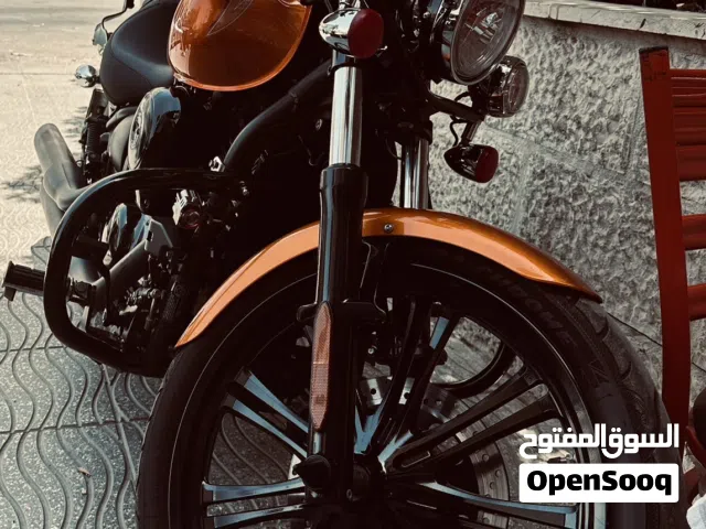 كواساكي فولكان 900 cc مخصص بلاك اديشن vn900 بحاله ممتازه وضع الشركه