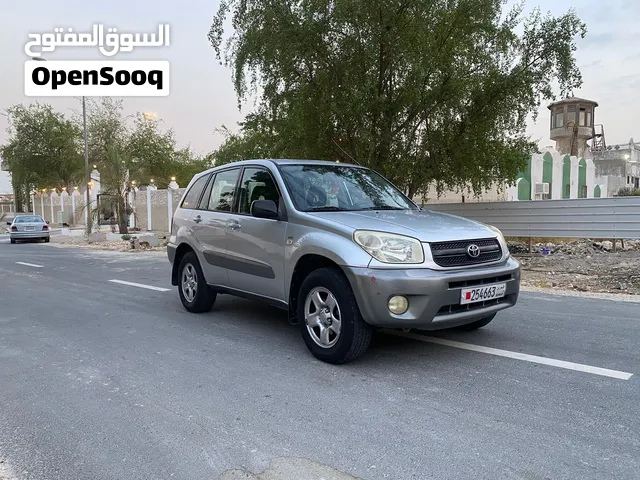 للبيع تويوتا راف فور موديل 2005