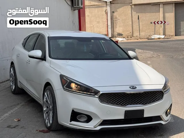 Used Kia Cadenza in Sharjah