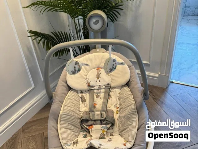كرسي هزاز ماركه جوي  Joie Serina  2 in 1 baby swing and rocker