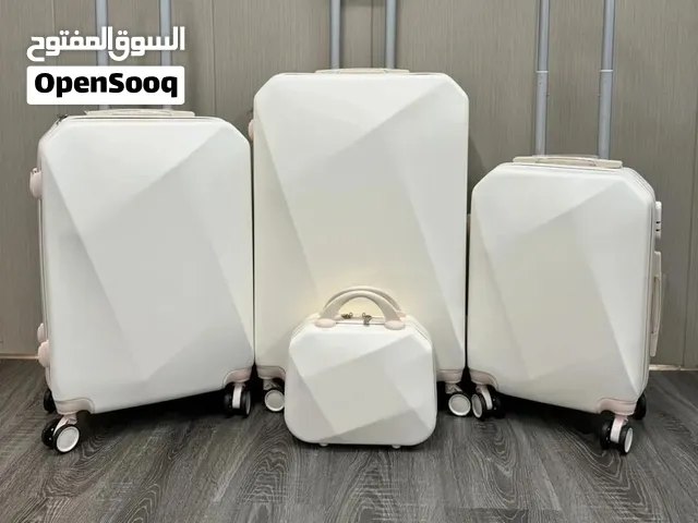 شنط سفر 4 قطع أشكال أنواع وألوان مختلفه