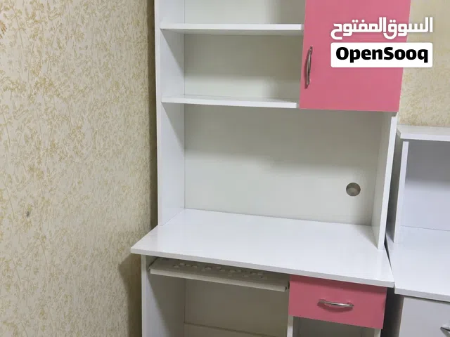 مكتبتين للبيع مع رفوف السعر للمكتبتين