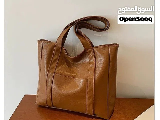 توت باك كيوت  جودة عالية وموديل عصري نازك  الحجم: الارتفاع: 31 سم العرض: 39 سم العمق: 8 سم