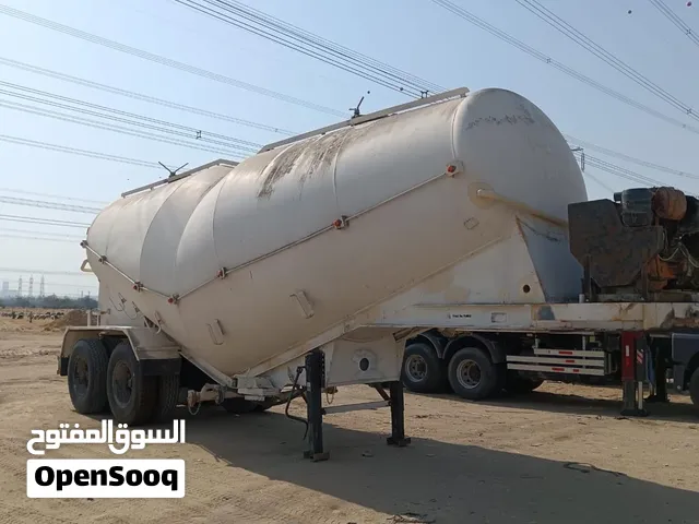 للبيع عدد 2 سايلو سمنت
