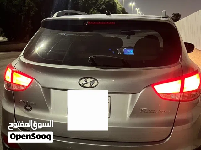 سياره هونداي توسان موديل 2013 فتحه سقف بانوراما الممشى 480 ألف مكينه وقير سليم موفره للبنزين