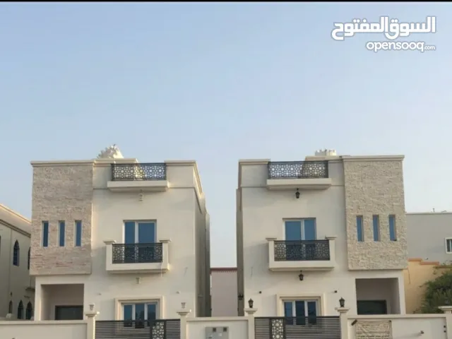للبيع توين فيلا ف معبيله قريب م مسجد عبدالرحمن بن رستم تشطيبات جميله وراقيه