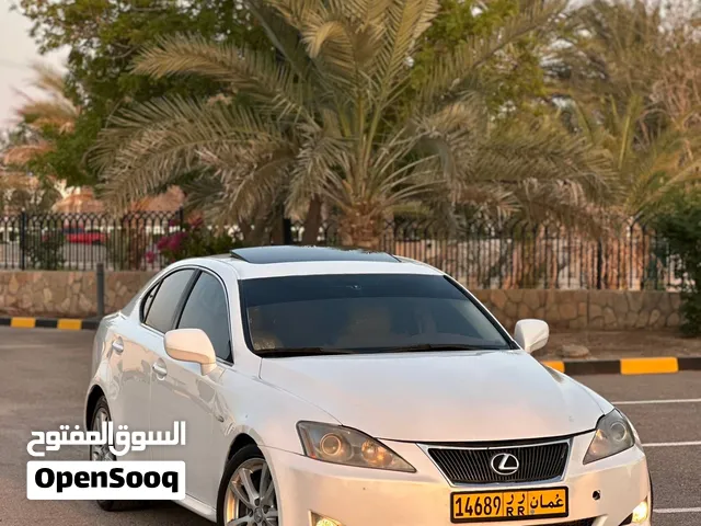 للبيع لكزس is 300 خليجي