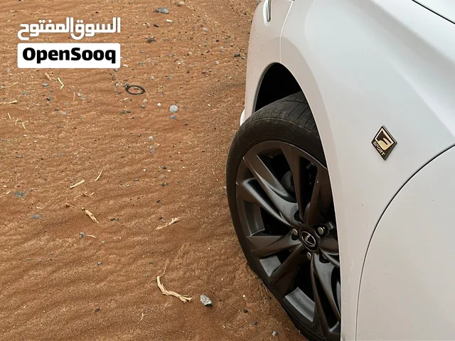 Lexus ES 350 F sport 2019