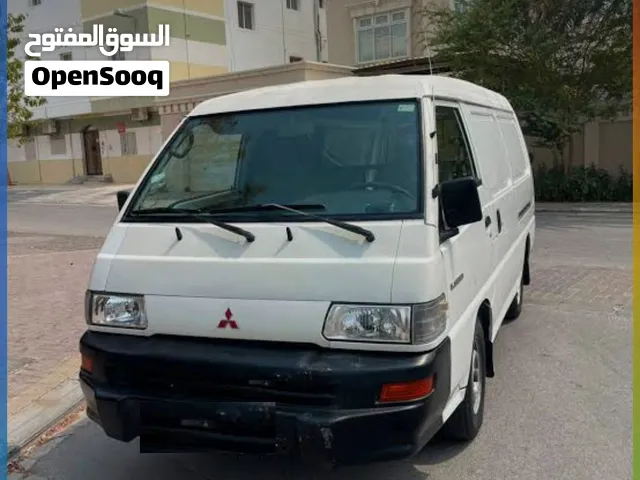 للبيع باص ميتسوبيشي 2008