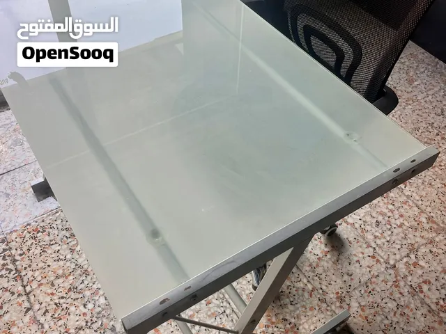مكتب ألمنيوم وزجاج مع كرسي متحرك  study desk and moving chair