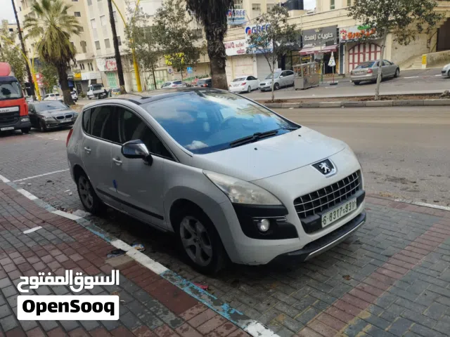 ميني جيب بيجو 3008