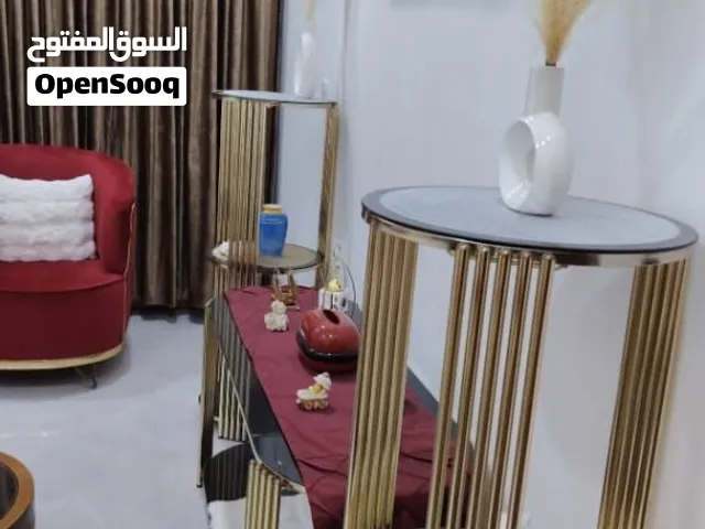 ميز ثلاثي مال تلفاز