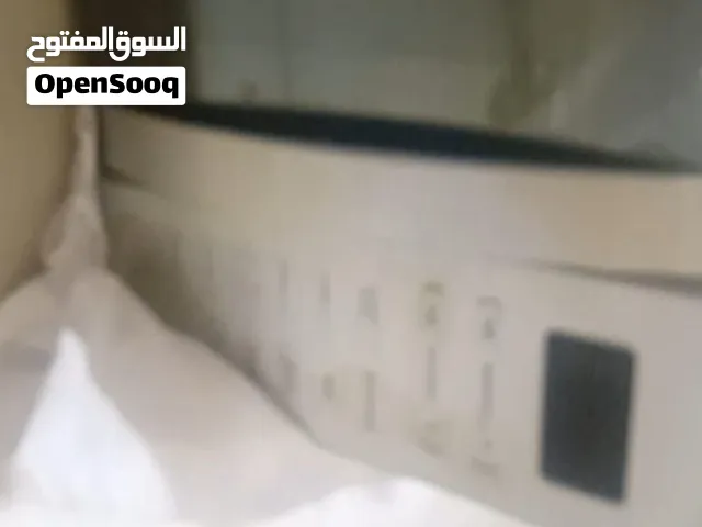 للبيع ميكرويف ومكاوة وغاز صغير حالة جيدة جدا