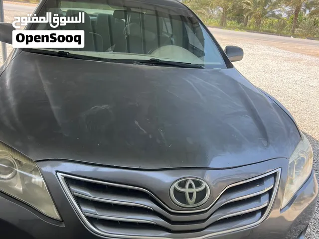 تويوتا كامري للبيع