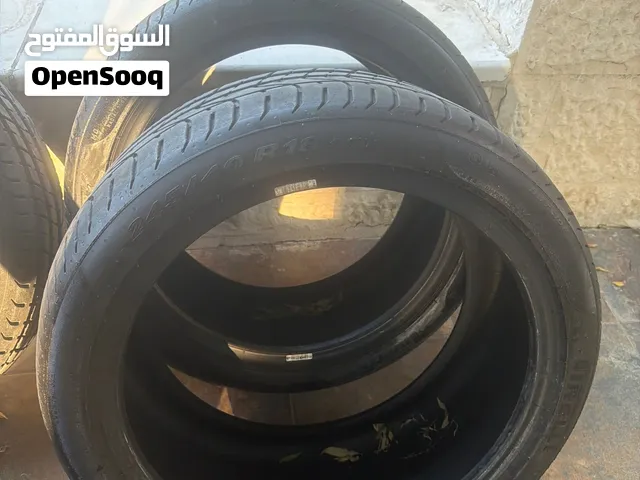 4 إطارات Pirelli P Zero R18 للبيع – 100 دينار