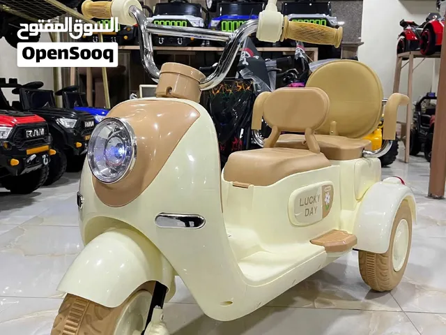 دي مش لعبة.. دي فيسبا كابتشينو بجد بس على مقاس ولادك! الفيسبا الترند اللي كل الأطفال بتحلم بيها