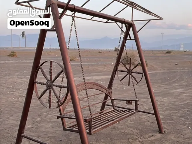 � للبيع أرجوحة حديدية للحدائق والحوش