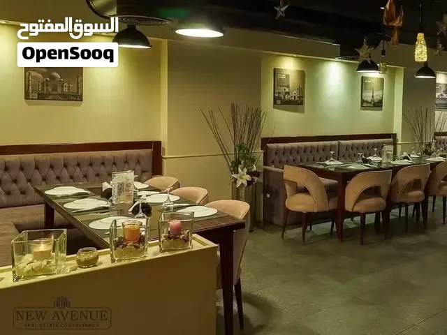 كافيه\مطعم للايجار بتيفولى بلازا مدينه نصر