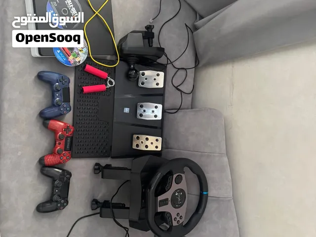 سوني 4 مع حساب في فورت نايت و روبلوكس و ركبت ليق و ثلاث أجهزه و شريطين وسكان فقط كاش