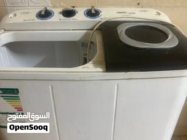 للبيع غسالة صغيرة الحجم بحالة ممتازة جداً ونظيفة تماماً. شبه جديد بدون اي عيوب