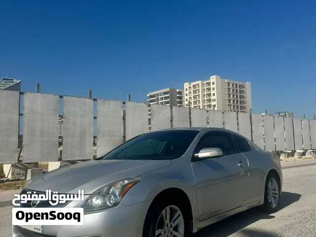 Nissan Altima coupe for sale 2012