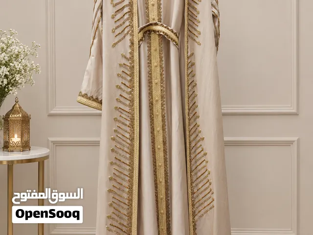 قفاطين وفساتين سهرة