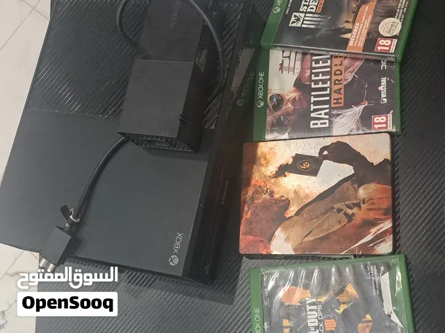 اكس بوكس ون مع  ألعاب كول اوف ديوتي وزومبي مميزة (Xbox One)
