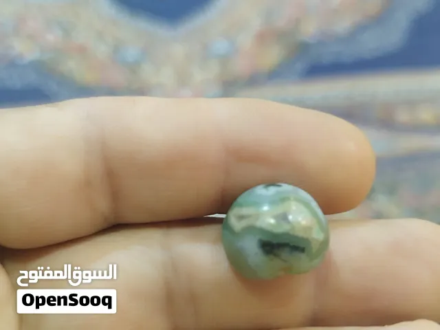 خرزة سليماني. قديمة. مثقوبة.