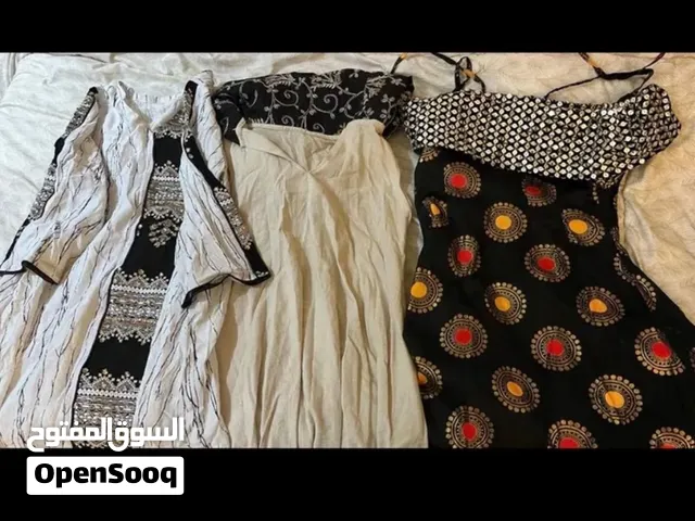 فساتين نسائيه ودراريع القطعه على دينار فساتين اطفال القطعه على دينار
