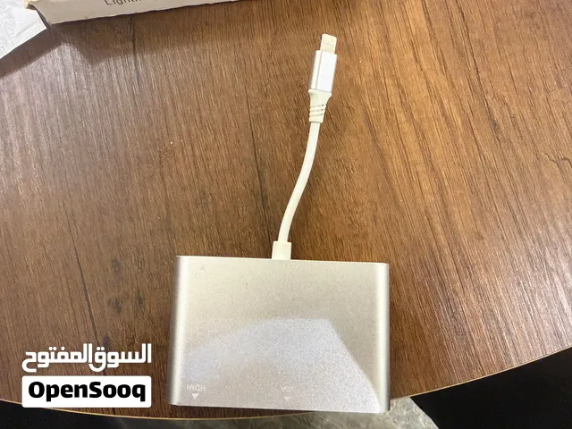 Lightning to HDMI/VGA/audio adapter (P32) For iPhone and iPadمحول آيفون قديم إلى HDMI / VGA/audio