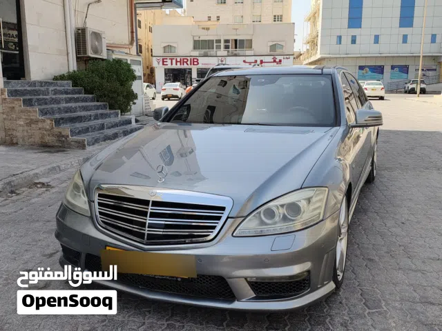 clean and very Good condition