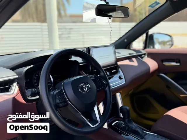 تويوتا كورلا كروس نظيفه جدا