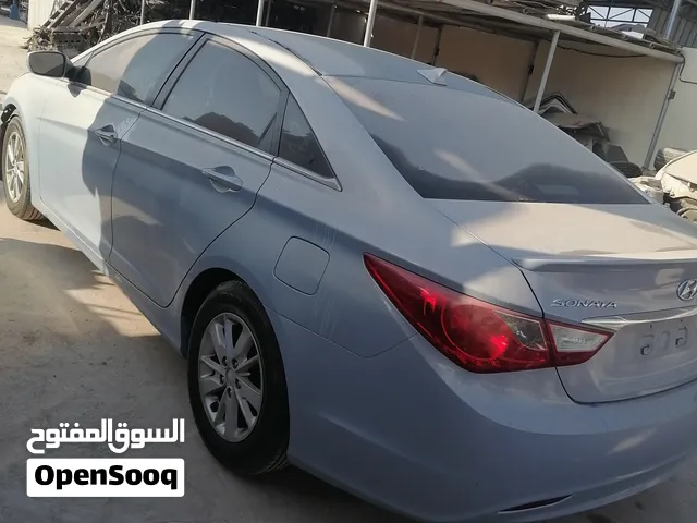 قطع غيار هيونداي سوناتا وارد من 2010 إلى 2014