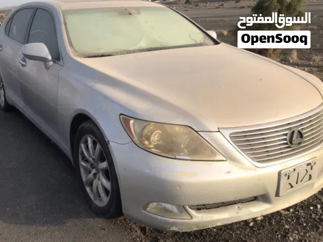 قطع غيار لكزس LS 460