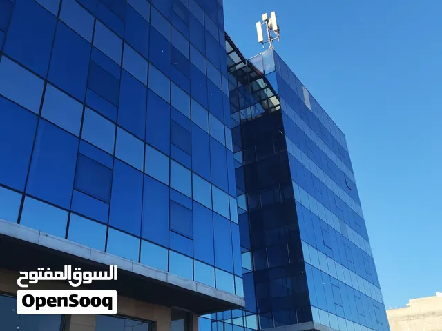 مساحات متنوعة مجمع تجاري مميز طبربور الشارع الرئيسي