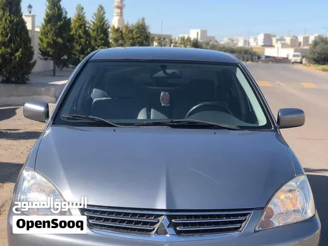 بسم الله الرحمن الرحيم مستبيشي لانسر موديل 2013دهان جديد ترخيص طويل ل شهر 1بطاريه جديده كوشوك جديد ا
