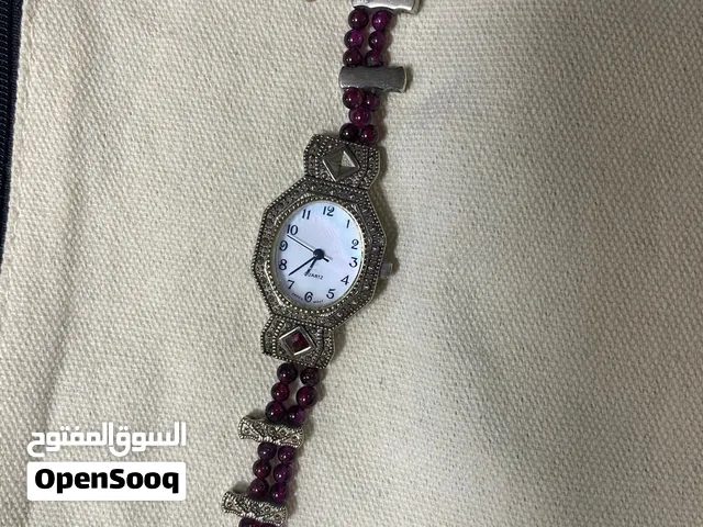 ساعات قديمه للبيع